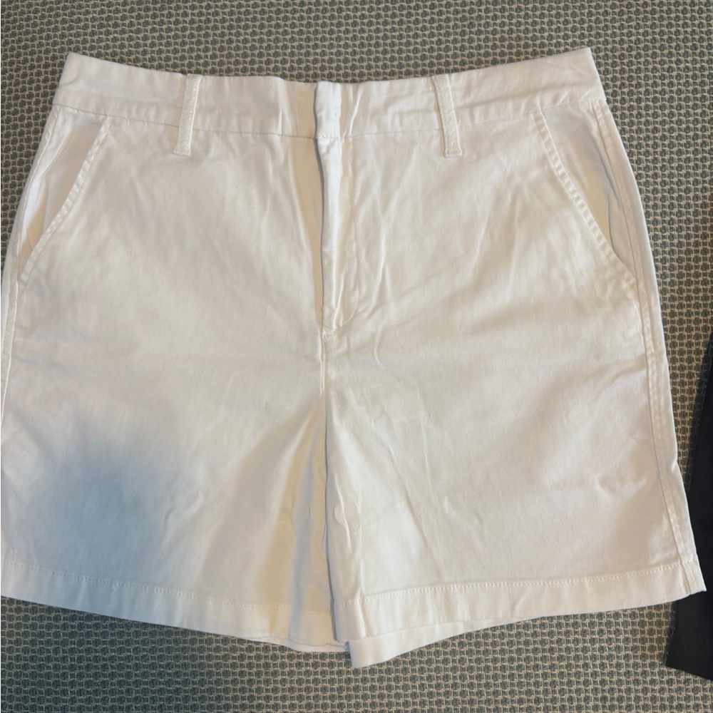 Gloria Vanderbilt Women's White Shorts